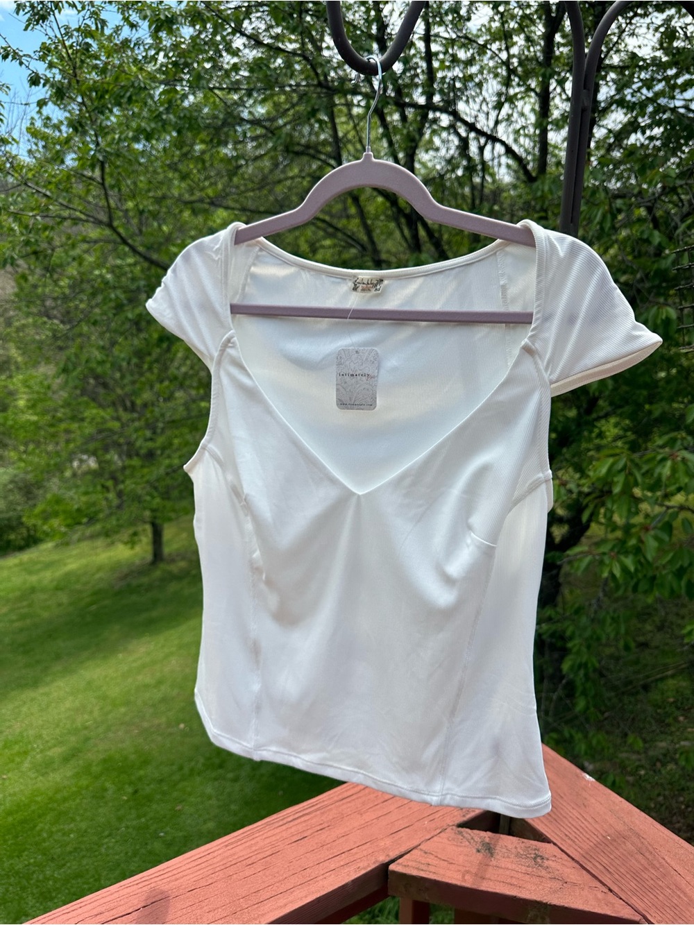 NWT! Free People White Short Cap Sleeve V-Neck
